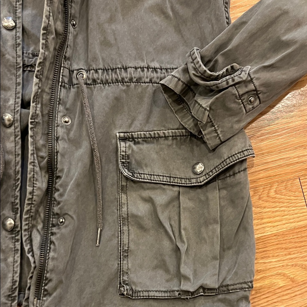 Talula Gray Utility Jacket - Picture 5 of 6